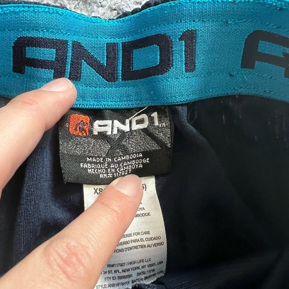 Boys Clothes Set 4/6 - Picture 5 of 6